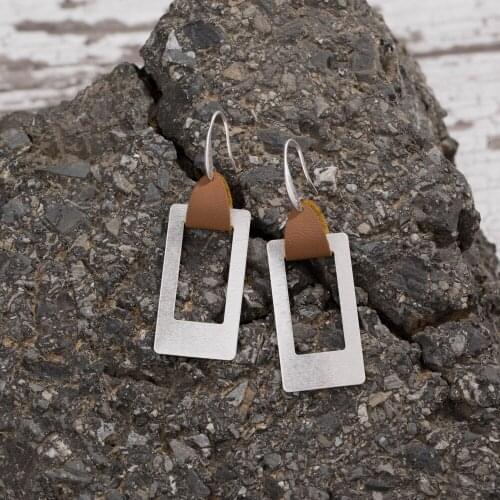 2020 New Geometric Frosted Rectangular Hollow Out Leather Loop Hanging Drop Earrings for Women