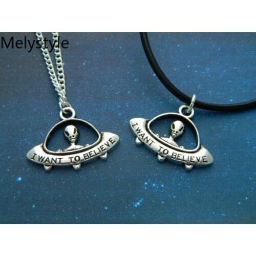 2019 Handmade Antique Silver Colour Alien-UFO Pendant Necklace Engraved I WANT TO BELIEVE Vintage Punk