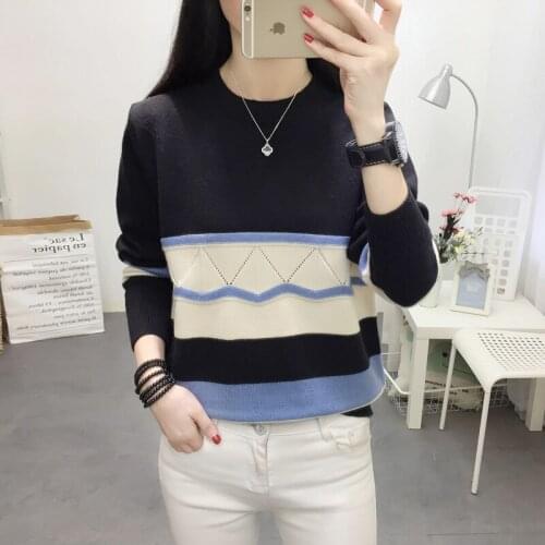 Long-sleeved sweater 2019