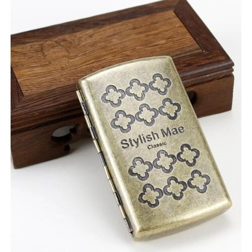 Classic Metal Cigarette Case Smoking Box Stylish Flower 12pcs Common Cigarettes Case Smoking Cigarette Box