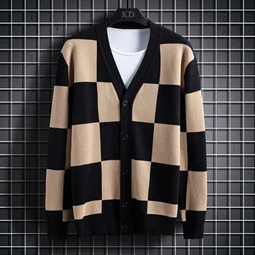 2021 Mens Autumn New Long-Sleeved Plaid Sweater Teenagers V-neck Casual Outer Wear Cardigan Sweater