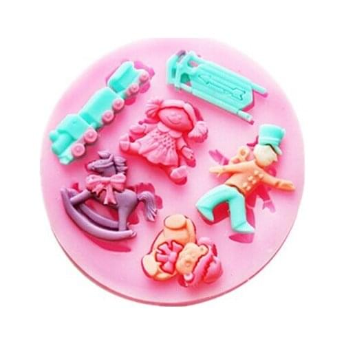 Soldiers/ train/girl/Trojan horse /dolls modelling chocolate mold silicon fondant Cake decoration mold wholesale fondant mold