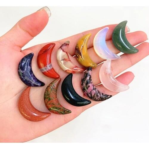 Wholesale Natural Crystal Stone Meditation Reiki Healing Gemstones Quartz Moon For Gift Art Collectible