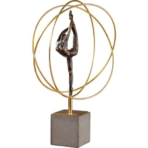 Retro Ballet Girl Figurines Old Wrought Iron Gymnastics Sport Art Sculpture Metal Handicrafts Living Room Decorations R1361
