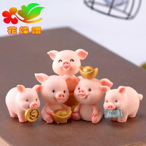 ZOCDOU 1 Piece Pig Cartoon Wealth Pigling Money Piglet China HongKong USA Statue Figurine Crafts Ornament Miniatures Decoration
