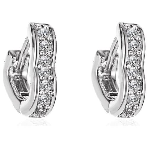 Small Heart Hoop Earring Women Hollow Love Rhinestone CZ Crystal Loop Earrings Silver Gold Color Fashion Piercing Ear Jewelry