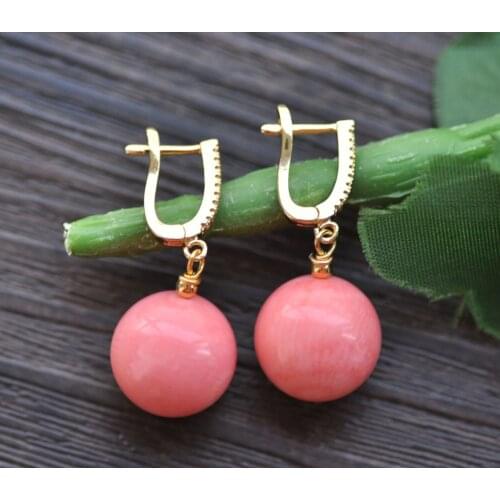 S2465 Natural 16mm Pink Round Coral Bead Dangle Earring