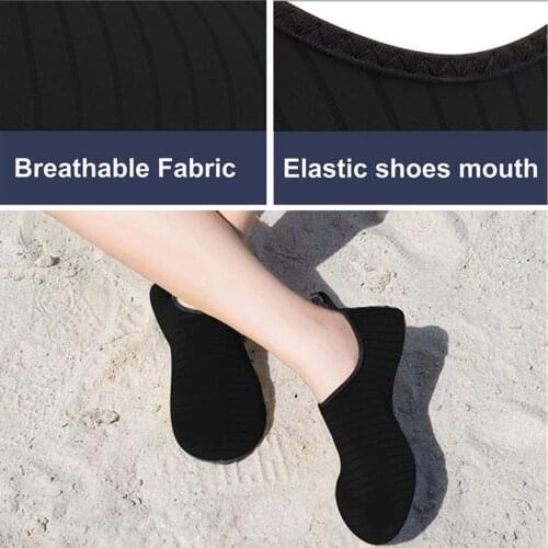 Comfortable Quick Dry Mans Beach Surfing Slippers Flat Soft Aqua Shoes Mans Footwear Swimming Shoes Male Diving Beach Shoes
