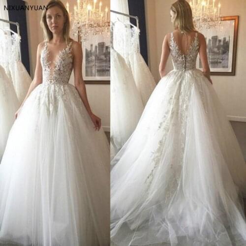 2021 Ball Gown Wedding Dresses Lace Appliqued Sheer Neck Tulle Chapel A-Line Backless Back Sweep Train Bridal Gowns
