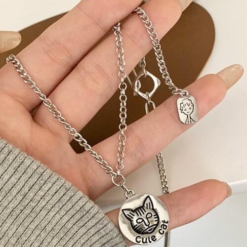 South Koreas new fashion girl cat necklace ins cold wind niche design simple texture clavicle chain sweater chain