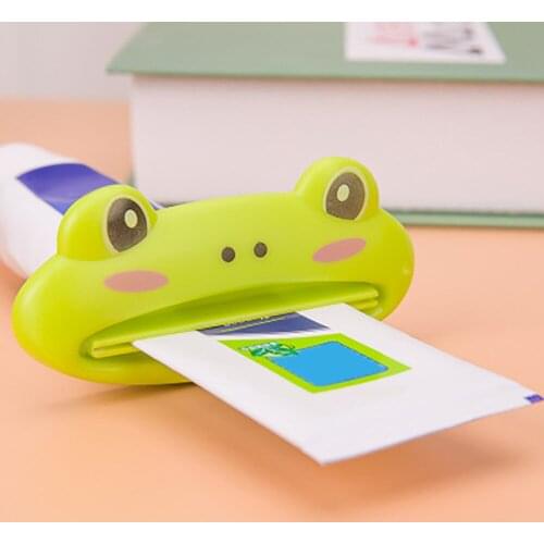 HOT Bathroom Home Tube Rolling Holder Squeezer Easy Cartoon Toothpaste Dispenser Toothpaste Squeezer Bathroom Supplies 3PC