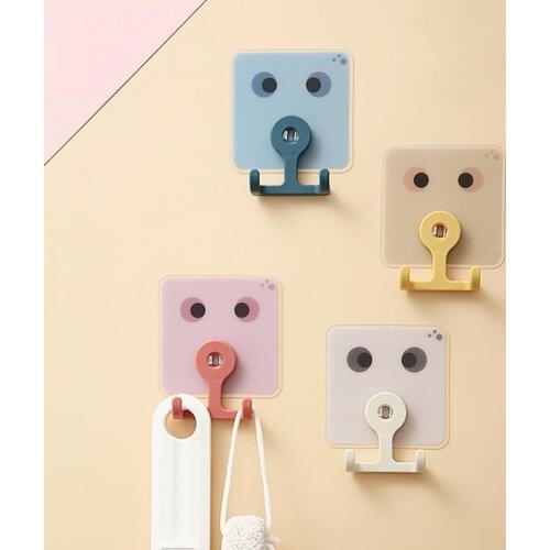 2Pcs Rotatable Octopus Plastic Hook Two Head Punch Free Cartoon Adhesive Hanger