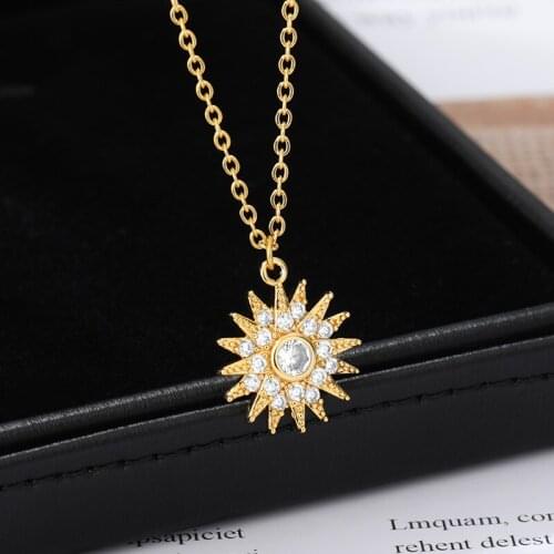 Fashion Sun Pendant Necklace Inlaid Zircon Pendant Men and Women Couple Necklace Gift Jewelry