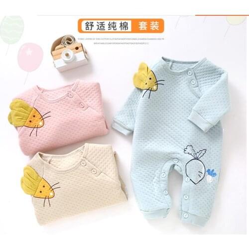 Baby warm jumpsuit in autumn and winte