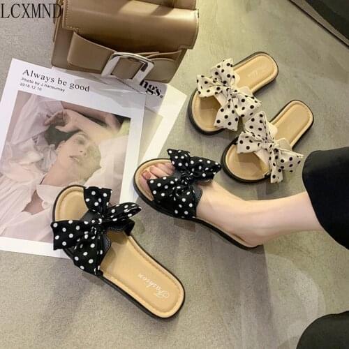 2021 New Bow Slippers for Women Wearing Korean Womens Shoes Flower Beach Shoes and Sandals Womens Net Red Flat Shoes