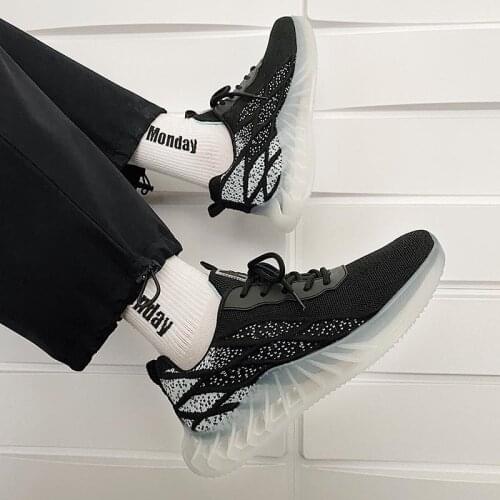 Men Sneakers Mesh Breathable Sweat-absorbent Flying Knit Upper Sneakers Male Non-slip Wear-resistant Casual Shoes Sports Shoes