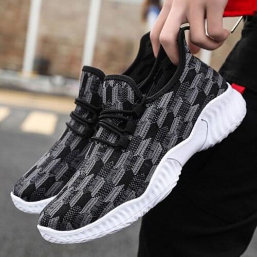 Hot Sale Casual Sneakers Outdoor Human Race Shoes Sneakers For Men Male Fashion Shoes Mens Low-Cut Trainers Breath Sports Shoes