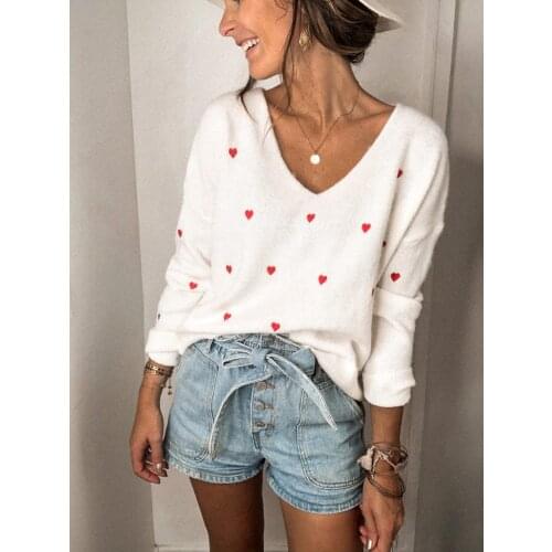 Cute Red Heart Pattern Woman Sweaters Winter Autumn Female Sexy V-neck Knitted Pullover White Color Fashion Street Wear Oversize