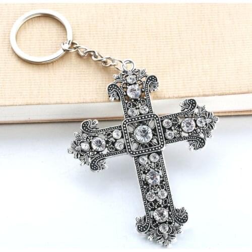 8.3*6.5CM Crucifix Jesus Keychain For Women Men Key Chain Bag Pendant Keyring Christian Jewelry Accessories Gift