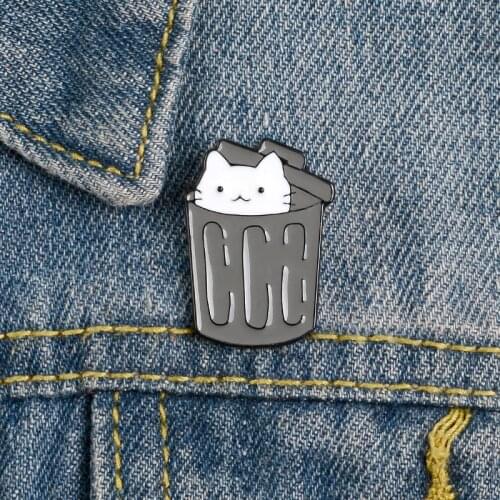 Cartoon Creative White Cat Peekaboo Modeling Brooch Pop-Enamel Pin Lapel Badges Brooch Funny Fashion Jewelry