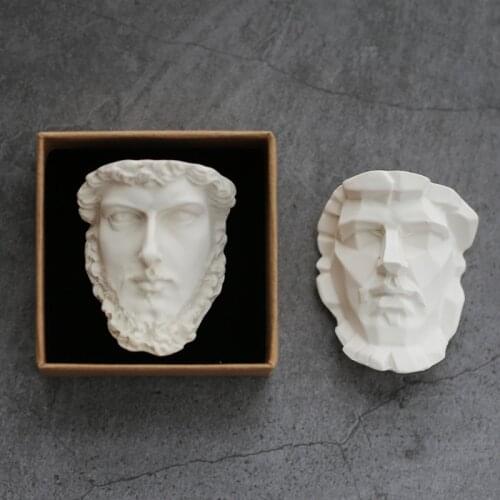 Mimiyagu Brooches For Men