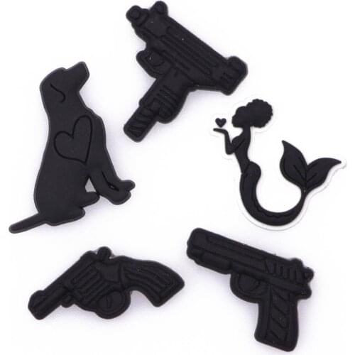 1 pcs Soft PVC Gun Shoe Charms Croc JIBZ Decoration Dog Clog Charm Accessories Buckle Handarm Charm for Kids Gift