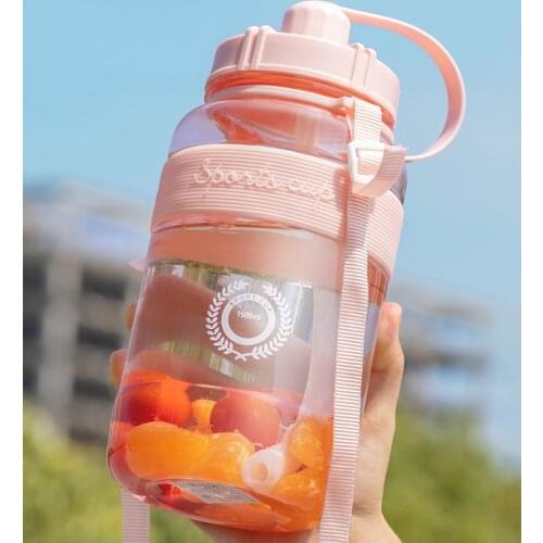 Big Plastic Water Bottle Straw Women 2000ml Eco Friendly Safe Water Jug Silicone Sleeve Gym Bidon Dla Dzieci Kids Bottles AB50WB