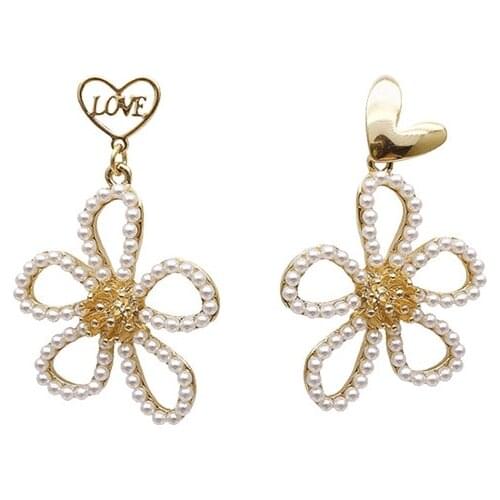 RZ073 925 Silver Needle Fashion Personality Trend Asymmetrical Pearl Flower Love Earrings Design Earrings