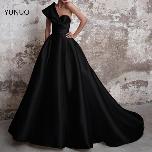YUNUO Vestidos De Gala Satin Evening Prom Dresses Long 2021 Black Formal Dresses One Shoulder Ball Gown Abiye Gece Elbisesi