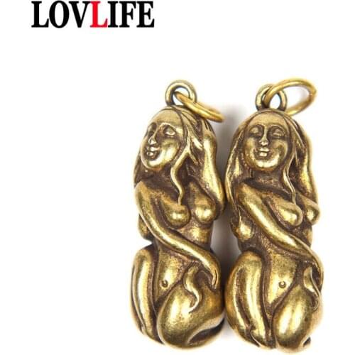 Retro Brass Beauty Naked Women Keychain Pendant Jewelry Metal Copper Nude Lady Figurines Hanging Key Ring Charms Girlfriend Gift