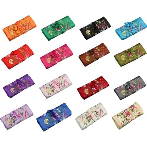 5Pcs/lot Chinese Wind Silk Jewelry Roll Bag Beauty Color Embroidery Ring Necklace Chain Travel Pouch Family Birthday Gift Bag