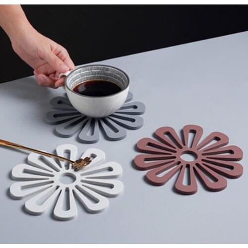 Coussin Silicone Food Mat Heat-resistant Easy To Clean Table Padding Cup Microwave Oven Mat Kitchen Decoration Accessories