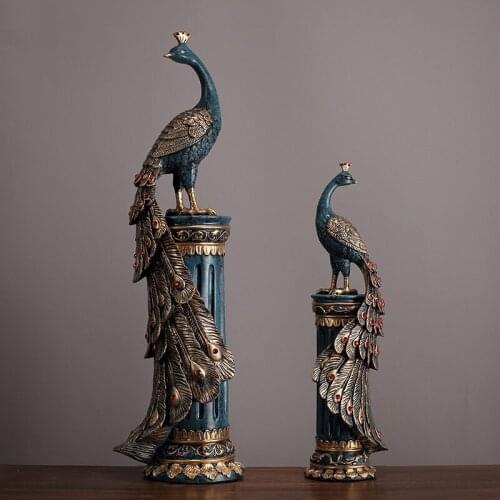 New Chinese Lucky Fengshui Peacock Resin Ornaments Home Livingroom Table Accessories Crafts Office Desktop Figurines Decoration