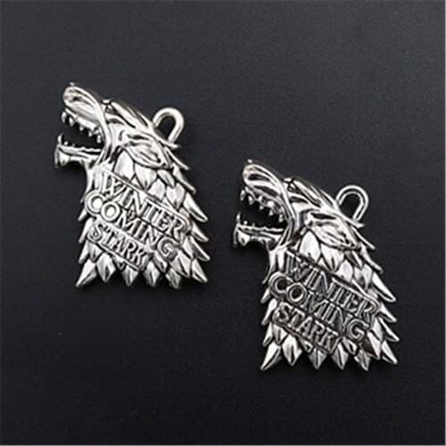 2pcs Antique Silver Color 3D Winter Coming Stark Snow Wolf Charm Mens Necklace Key Chain DIY Metal Jewelry Alloy Pendants