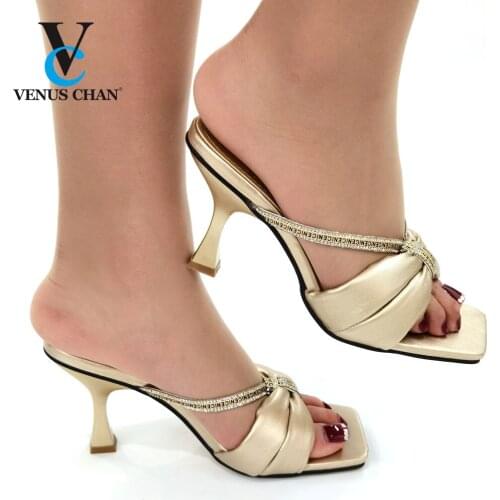 Elegant Sexy Women Sandals Pumps Summer Rhinestone Fringe Zipper Feather High Heel Apricot Women Wedding Pumps Shoes Size 37-42