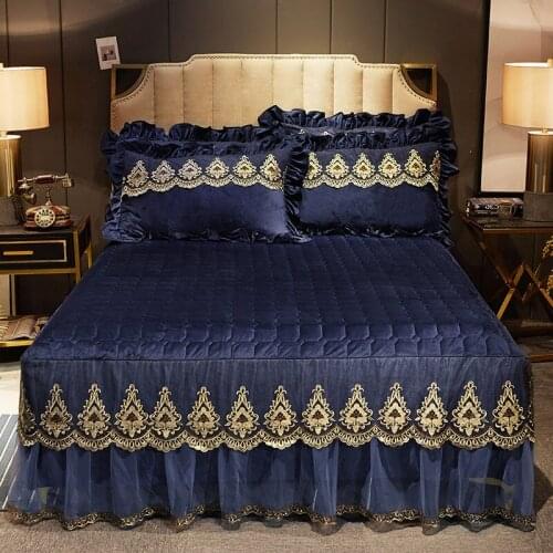 Thicker Warm Crystal velvet Quilted quilt Bedspread Fitted Sheet Pillowcases 2/3pcs Solid Princess Lace Bedding