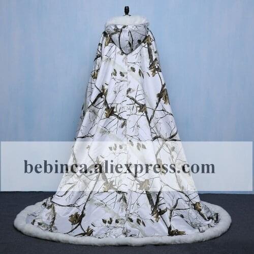 Yong Jia Te Wedding Capes