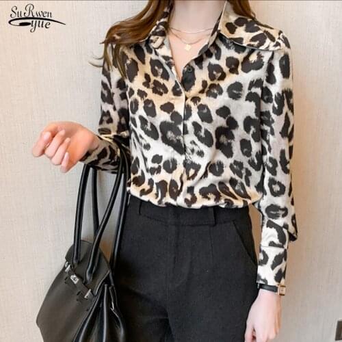Loose Base All-match Woman Blouse Female Long-sleeved Temperament Leopard Top Female 2021 Autumn Elegant Womens Clothing 16499