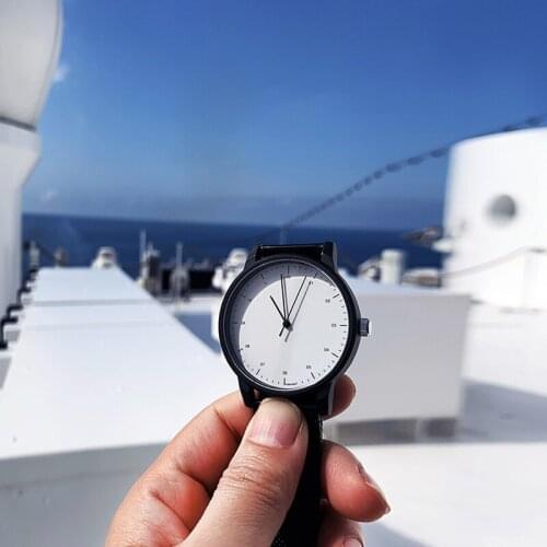 2020 gift Enmex cool style wristwatch Brief vogue simple stylish with Black and white face brief casual quartz fashion watch