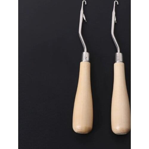 2pcs Crochet Hook Wood Handle Carpet Repair Latch Needle Knitting Hand Craft