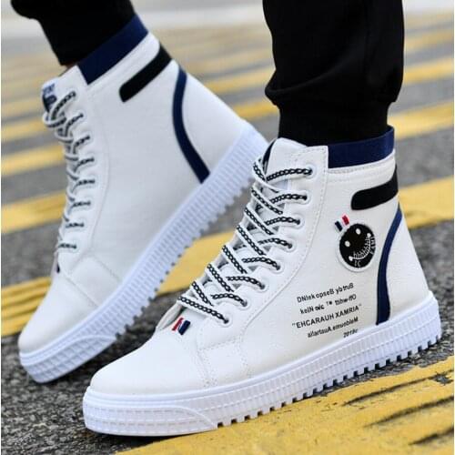 Mens Skateboarding Shoes High Top Leisure Sneakers Breathable Street Shoes Sports Shoes Hip Hop Walking Shoes Chaussure Homme