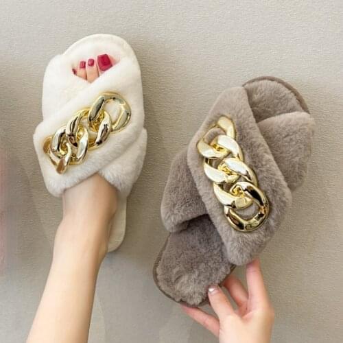 2021 New Fashion Outdoor Slippers Fashionable Furry Shoes Winter Cotton Slipper Womens Plush Warm Winter Indoors Slides