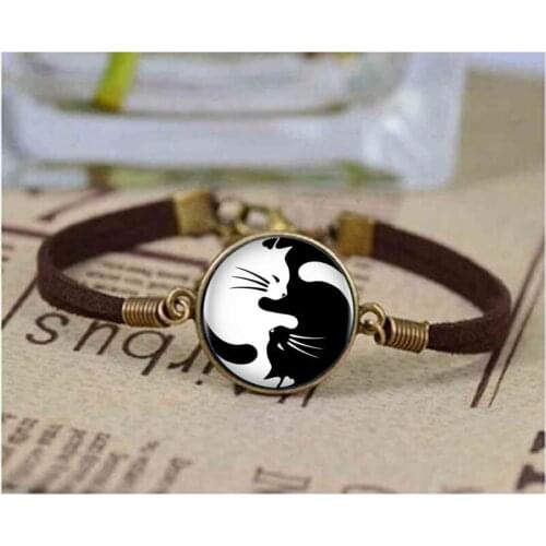 Qiyufang 1pcs/lot Vintage Two Yin Yang Cats leather bracelet Kolye Cabochon Long Chain Statement bracelet For Fashion Women Men