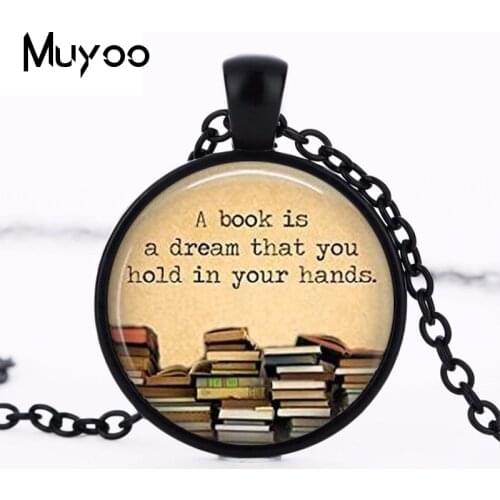 2017 New Library a Book is a Drem That You Hold in Your Hands Old Books Photo Cabochon Necklace Vintage Books Pendant HZ1
