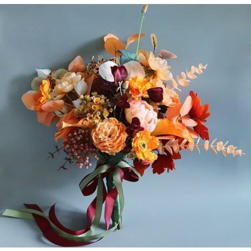 Elegant Orange Wedding Bouquet Fall Silk Party Bouquet Bridal Bouquet Mixed Artificial Flowers for Wedding Home Decorative