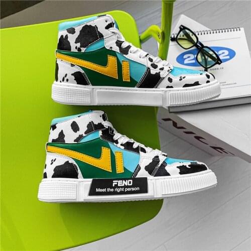 Fashion Cow-Spots Print White High top Mens Sneakers Skateboard Comfortable Flat Designer Shoes Couples Platform Sneakers Women
