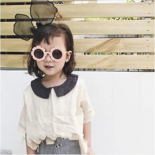 12001 Cute Petal Childrens Sunglasses with Round Frames Fashion Baby Comfortable Color Sunglasses for Outdoor Wear