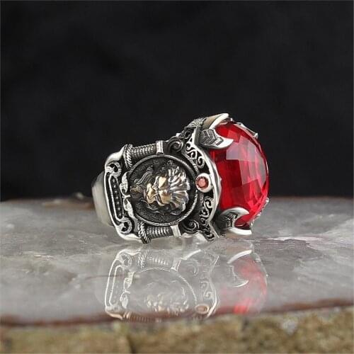 Lion With Icon Crystal Cut Zircon 925 Sterling 925 K Silver Men 'S Ring