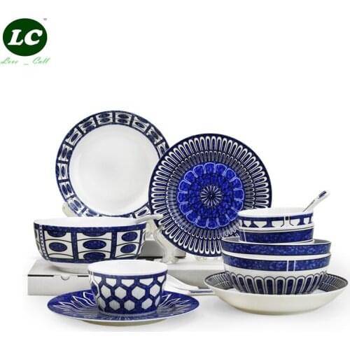 16pcs Ceramic Dishes Plates Spoons set Household Bone china dinnerware set brief Dishes set Bowls