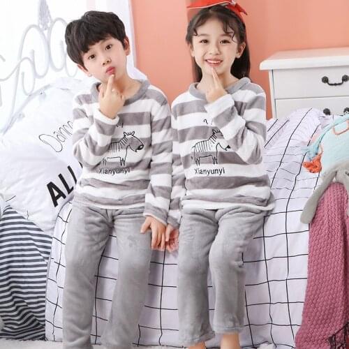 Winter Children Fleece Pajamas Thicken Warm Flannel Sleepwear Girls Loungewear Coral Fleece Kids Pijamas Home Pyjama Nightwear